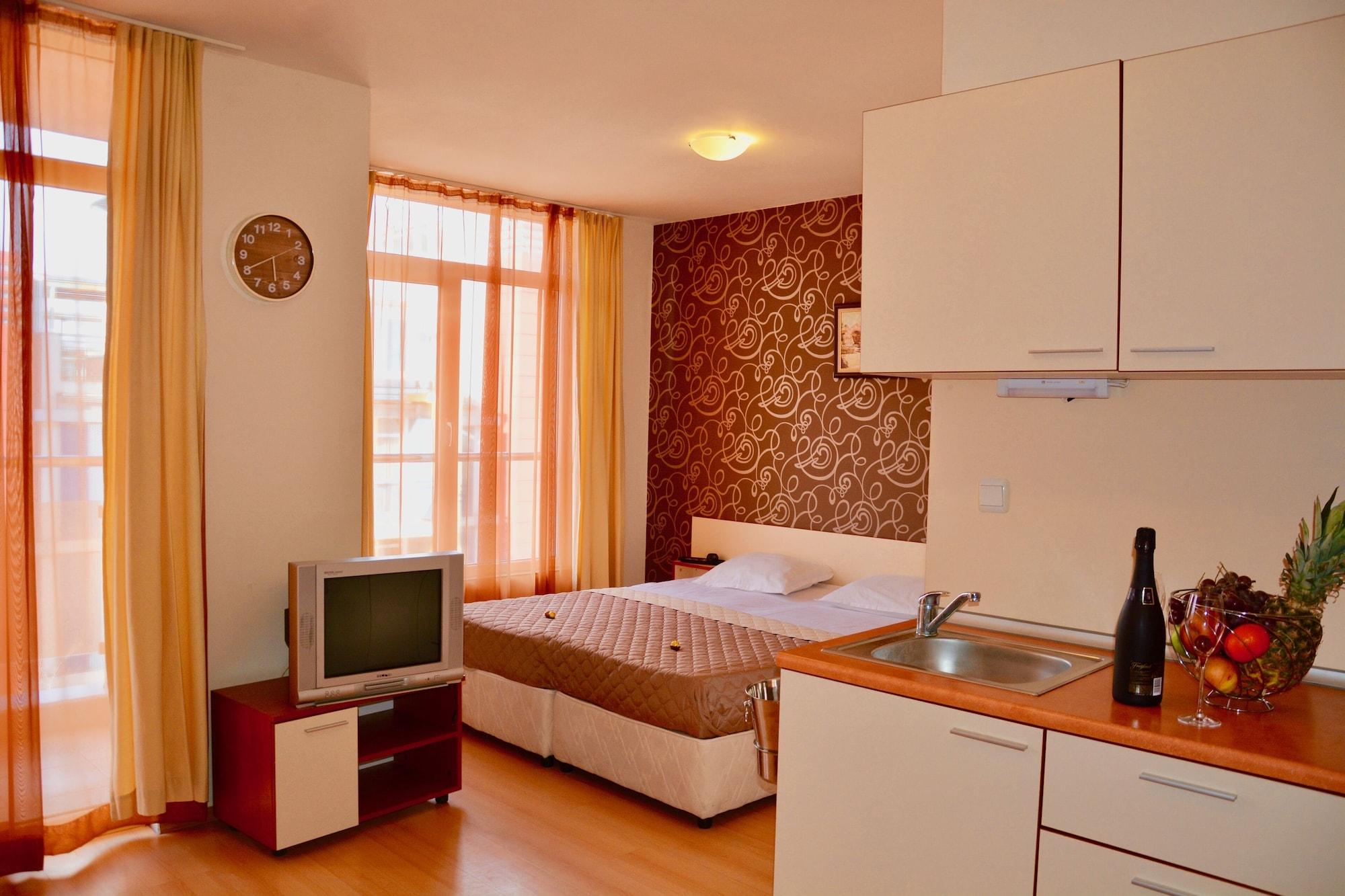 Rainbow 2 Holiday Complex Солнечный берег Экстерьер фото